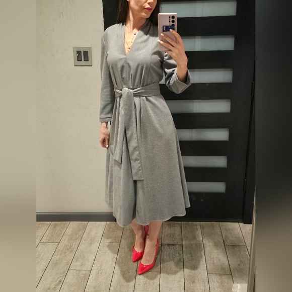 Zara Woman Elegant Flowing Pleated Maxi Dress Gray Long Sleeve Belted M - Picture 9 of 9